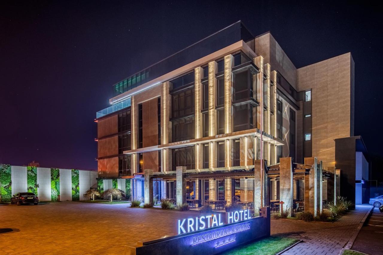 Hotel Kristal Focşani 外观 照片