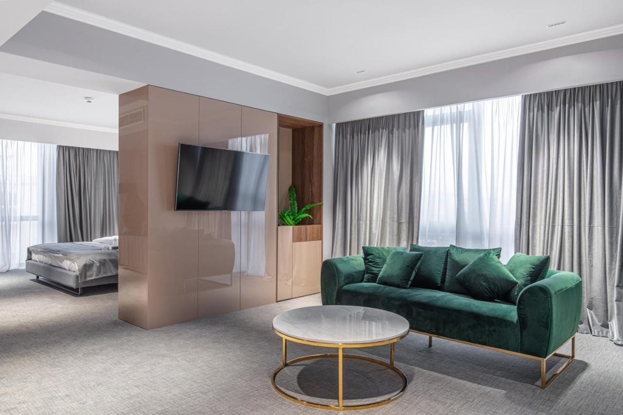 Hotel Kristal Focşani 外观 照片