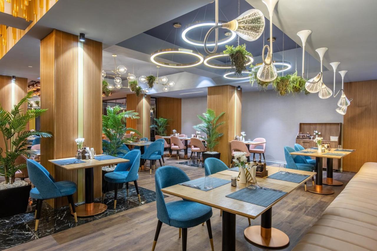 Hotel Kristal Focşani 外观 照片