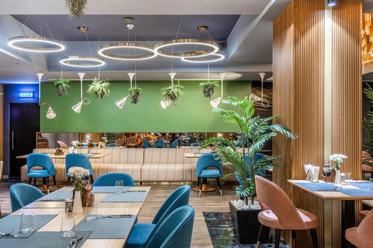 Hotel Kristal Focşani 外观 照片