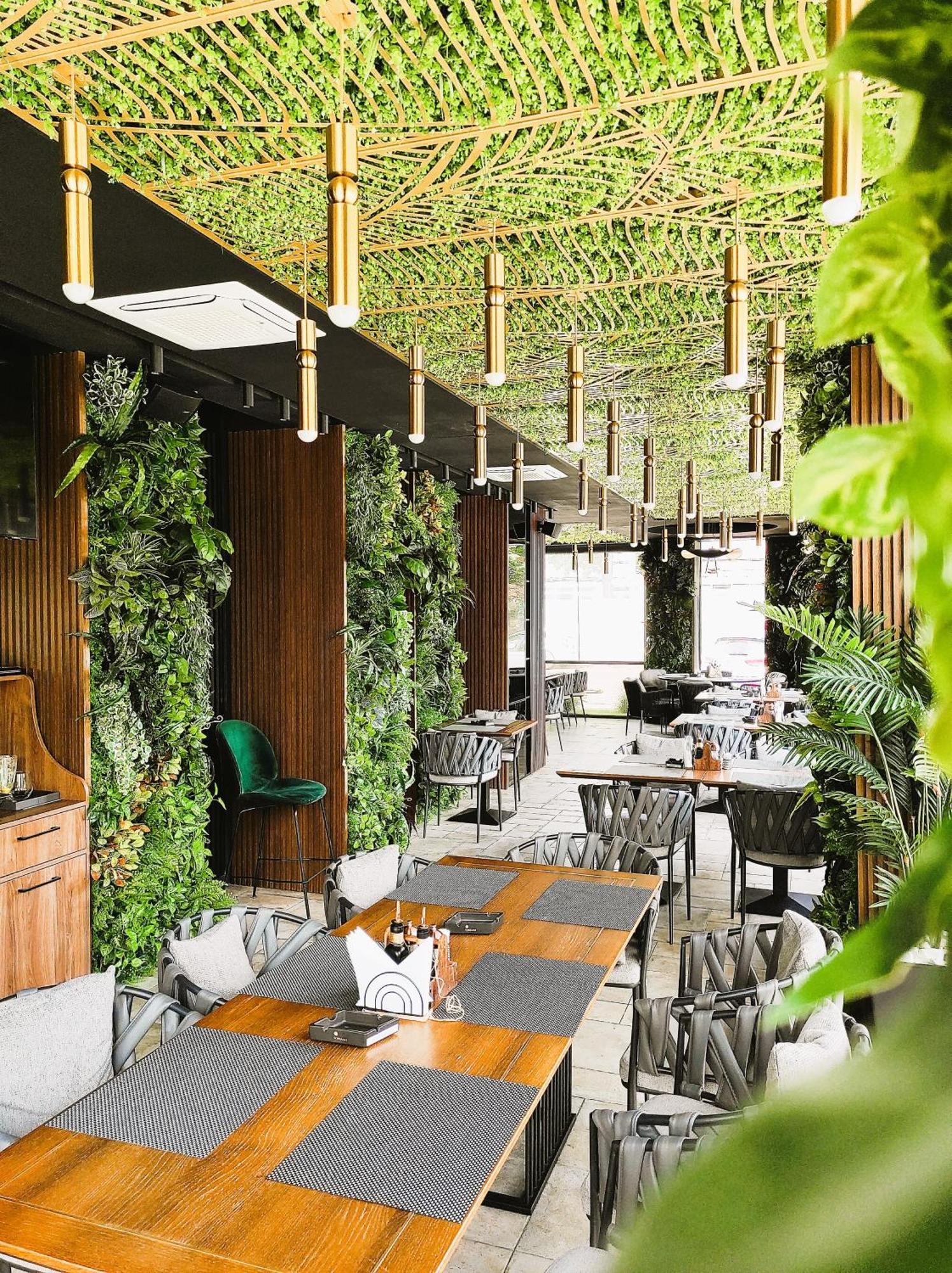 Hotel Kristal Focşani 外观 照片